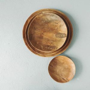 Wooden plate Tika of teak root diam. 28 cms