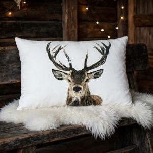 Decorative cushion with deer motif 40 x 60 cm Decorative cushion with deer motif 40 x 60 cm