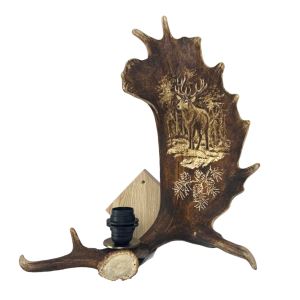 Parohová nástěnná lampa ARTURE s rytinou jelena 1520 31 D02