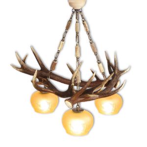 Middle deer antler chandelier with 3 lamps