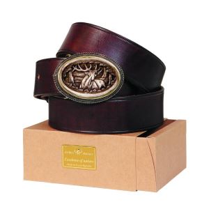 Leather belt 40 mm with antler buckle with engraved deer 02
