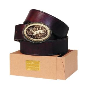 Leather belt 40 mm with antler buckle with engraved roe deer 04