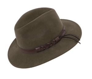 Green hat