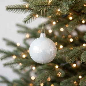 Glass white Christmas balls diam. 4 cm 12 pcs Glass white Christmas balls diam. 4 cm 12 pcs